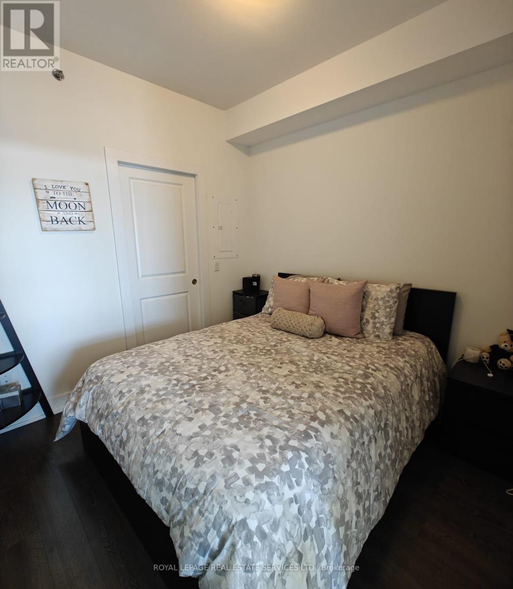 












512 - 2490 OLD BRONTE ROAD

,
Oakville,




Ontario
L6M0Y5


