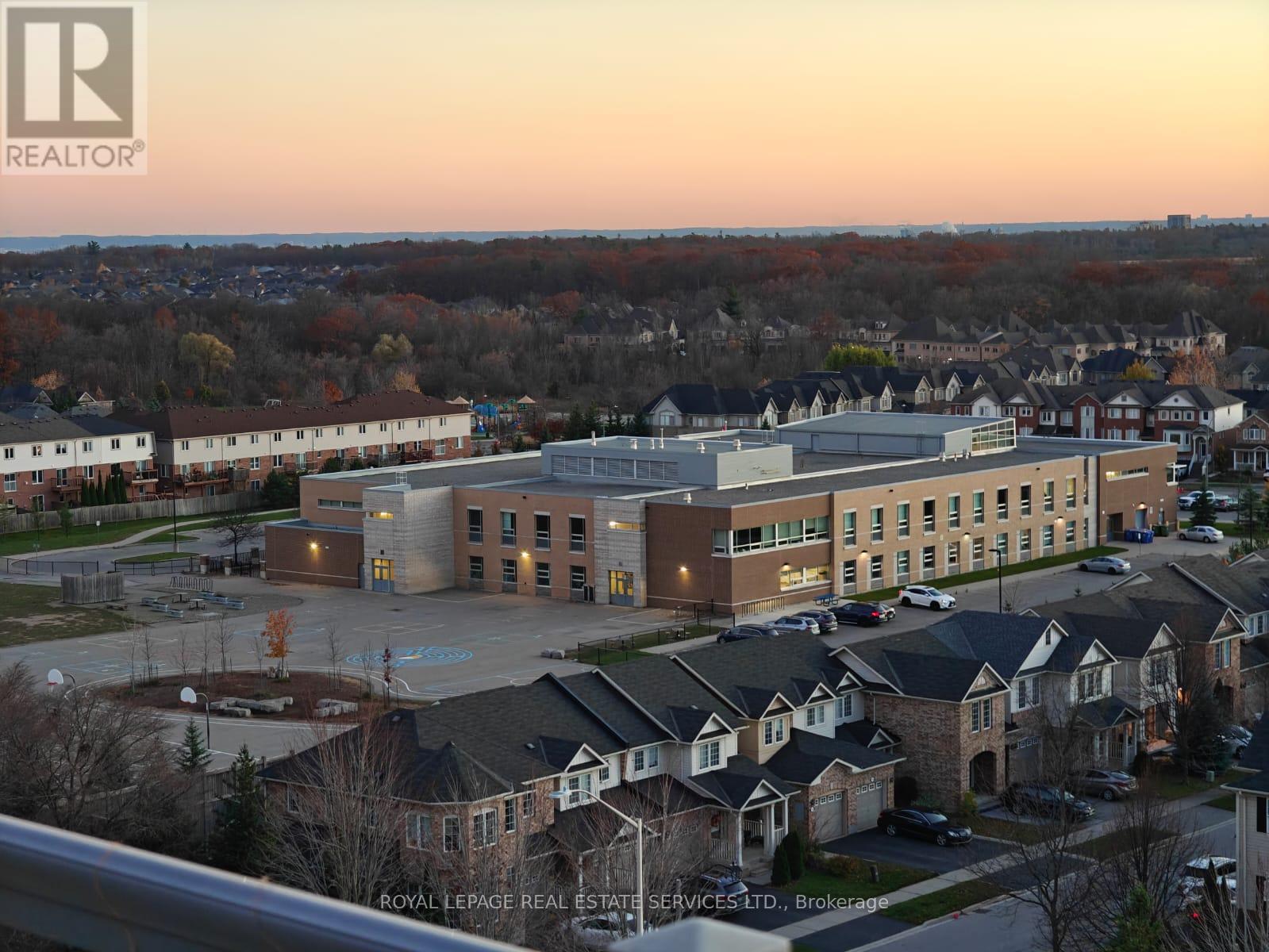 












512 - 2490 OLD BRONTE ROAD

,
Oakville,




Ontario
L6M0Y5

