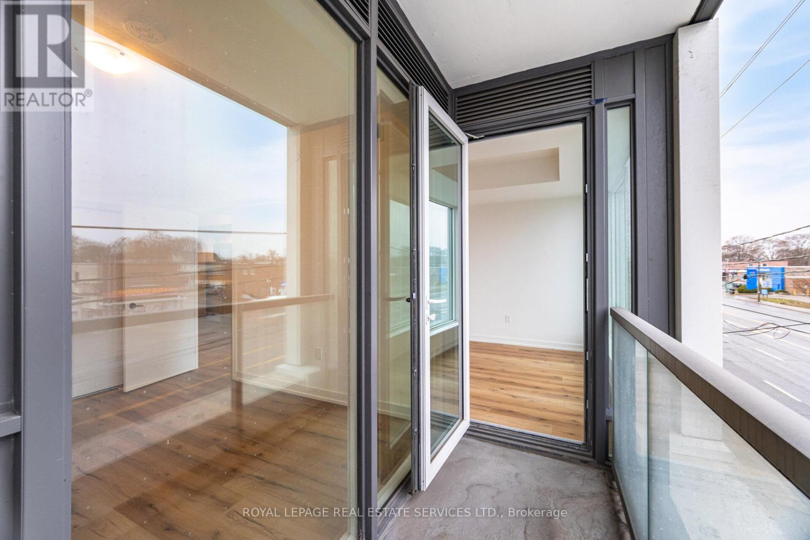 












203 - 1195 THE QUEENSWAY AVENUE

,
Toronto,




Ontario
M8Z1H0


