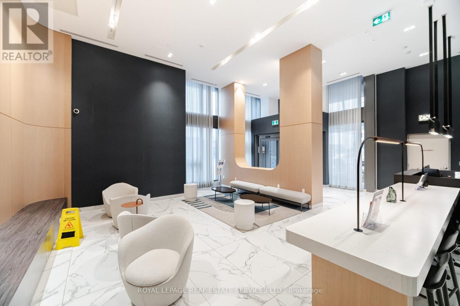 












203 - 1195 THE QUEENSWAY AVENUE

,
Toronto,




Ontario
M8Z1H0

