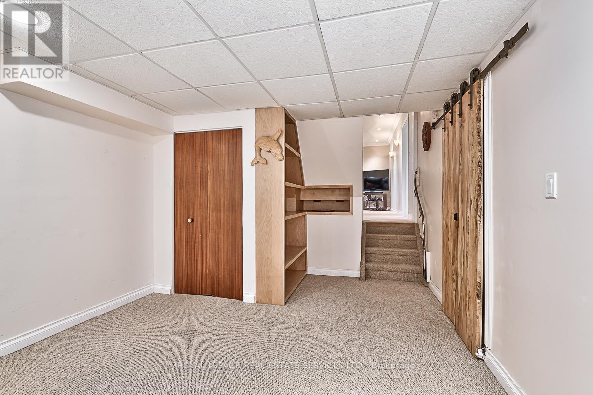 












1454 WILLOWDOWN ROAD

,
Oakville,




Ontario
L6L1X3

