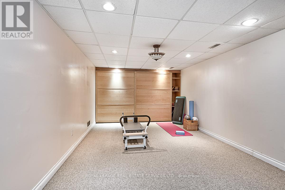 












1454 WILLOWDOWN ROAD

,
Oakville,




Ontario
L6L1X3

