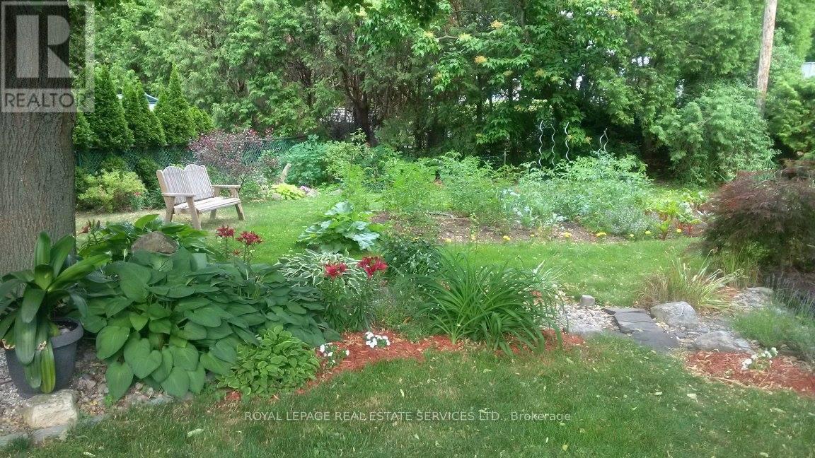 












1454 WILLOWDOWN ROAD

,
Oakville,




Ontario
L6L1X3

