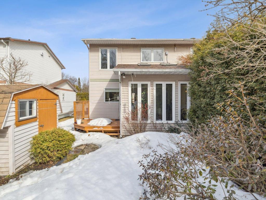 









44


Rue du Geai-Bleu

,
Gatineau (Hull),




QC
J9A2B2

