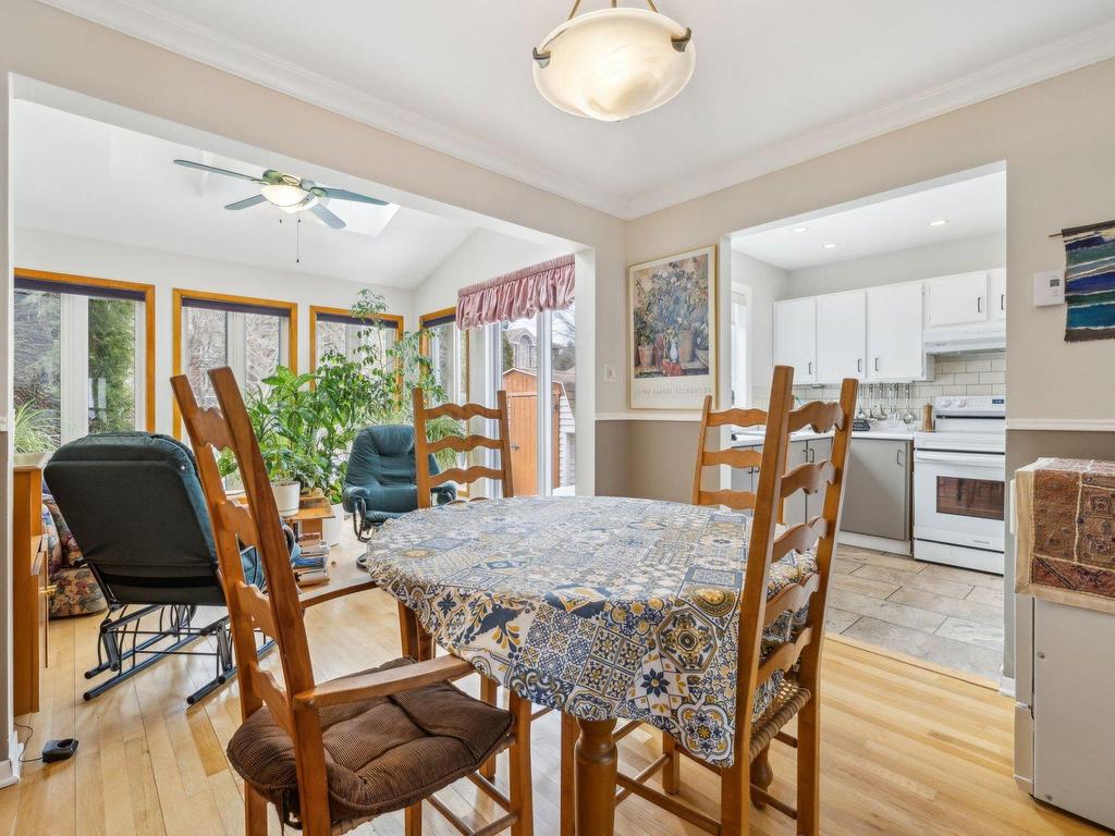 









44


Rue du Geai-Bleu

,
Gatineau (Hull),




QC
J9A2B2

