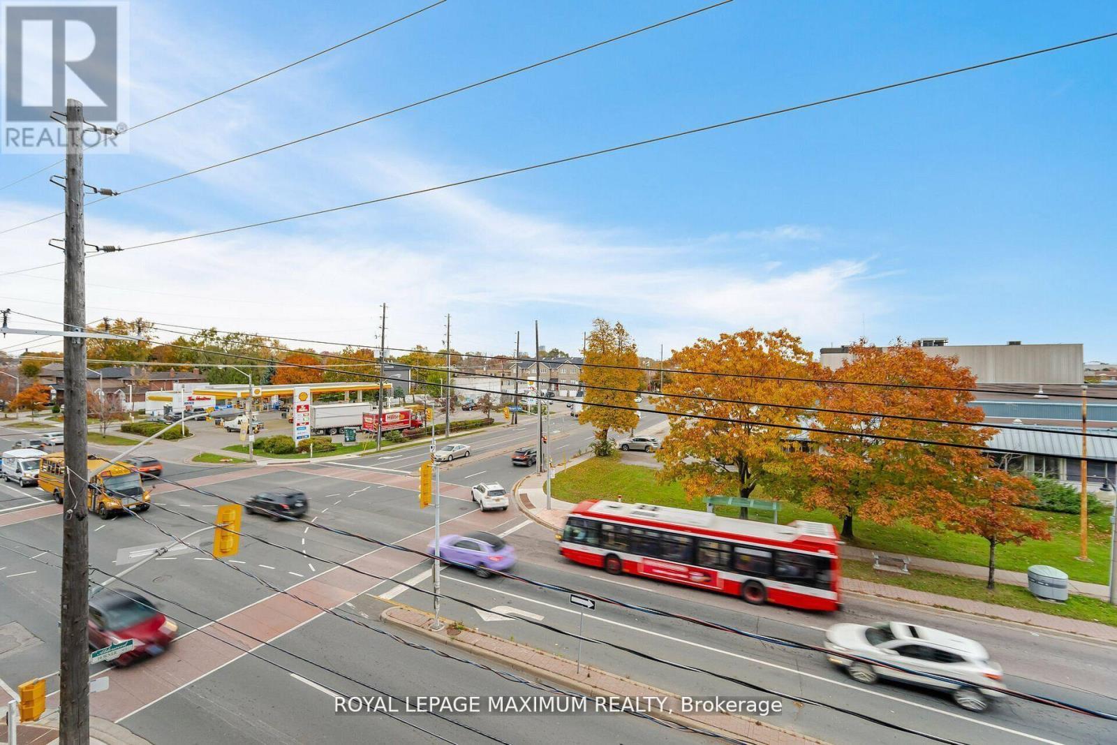 












308 - 408 BROWNS LINE

,
Toronto,




Ontario
M9W3T9

