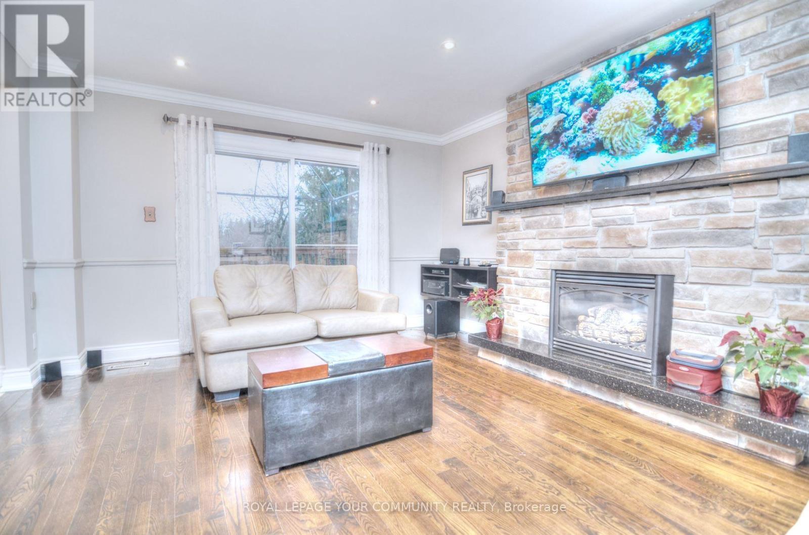 












133 ELLIS AVENUE

,
King,




Ontario
L0G1N0

