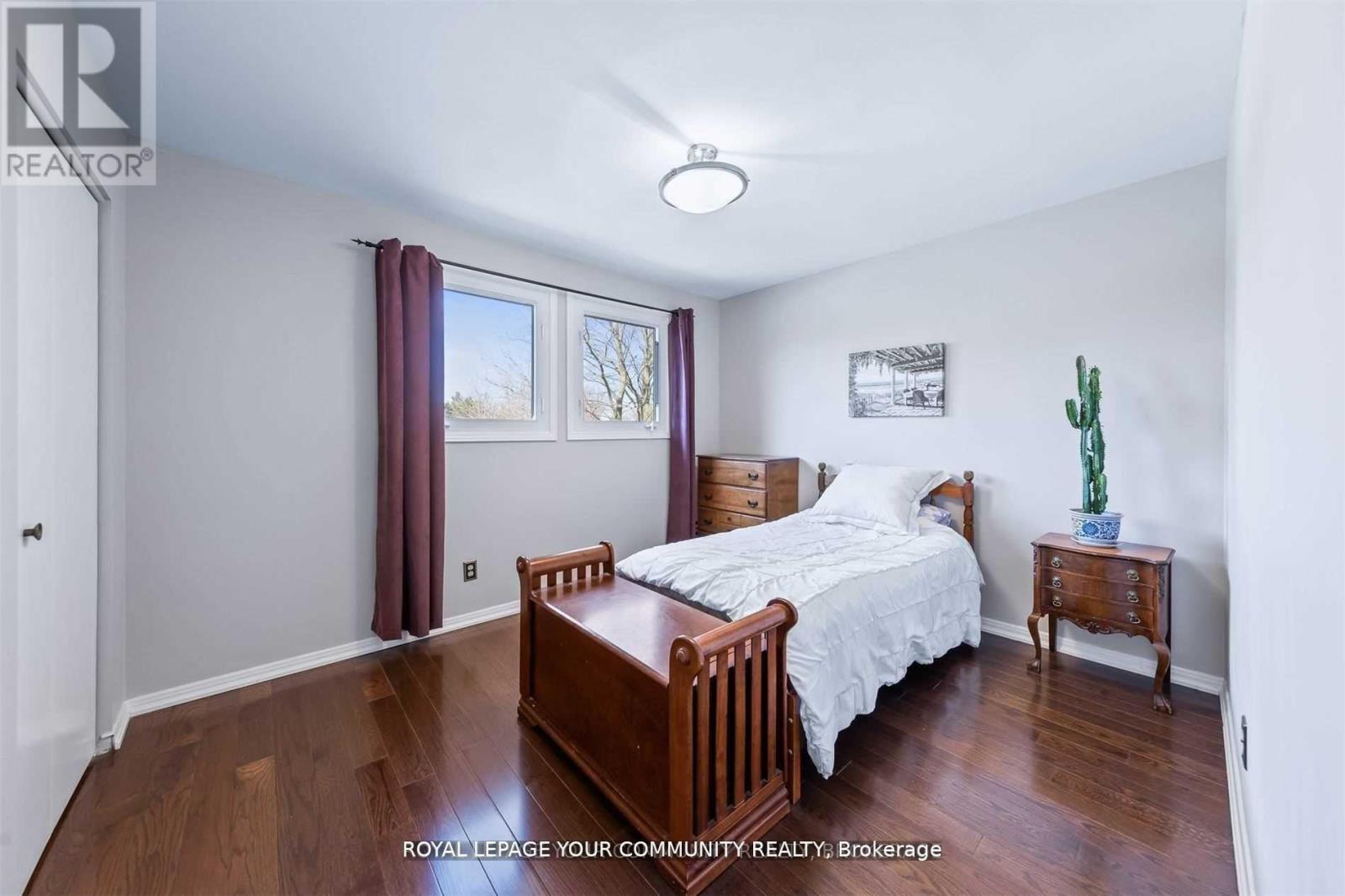












133 ELLIS AVENUE

,
King,




Ontario
L0G1N0

