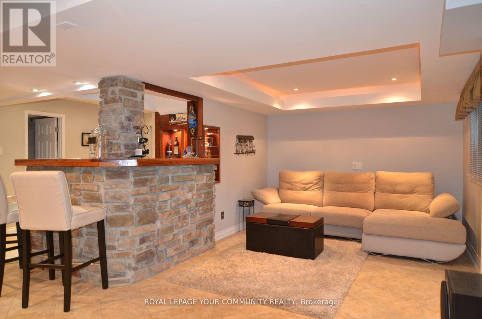












133 ELLIS AVENUE

,
King,




Ontario
L0G1N0

