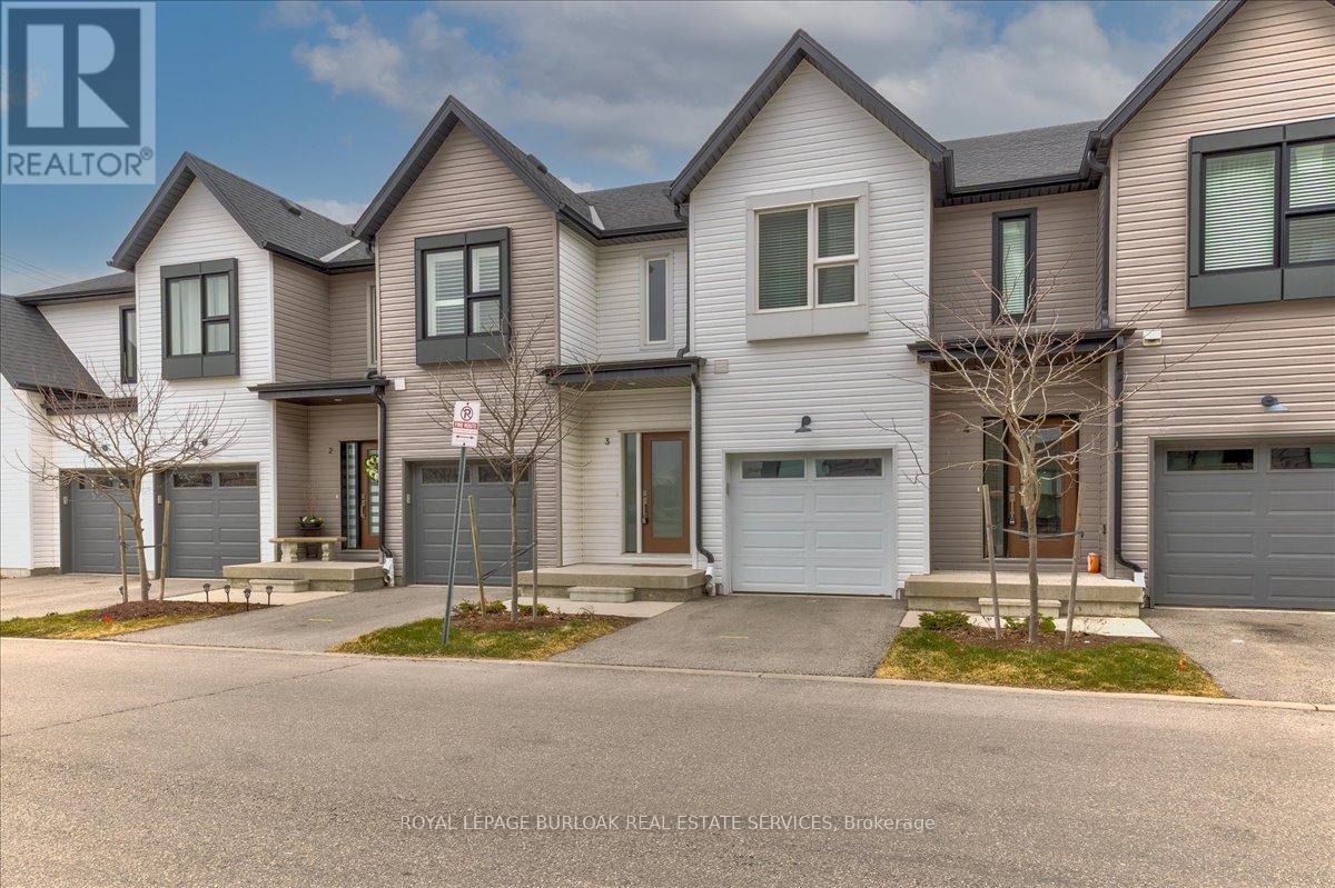 












3 - 110 FERGUS AVENUE

,
Kitchener,




Ontario
N2A0K9

