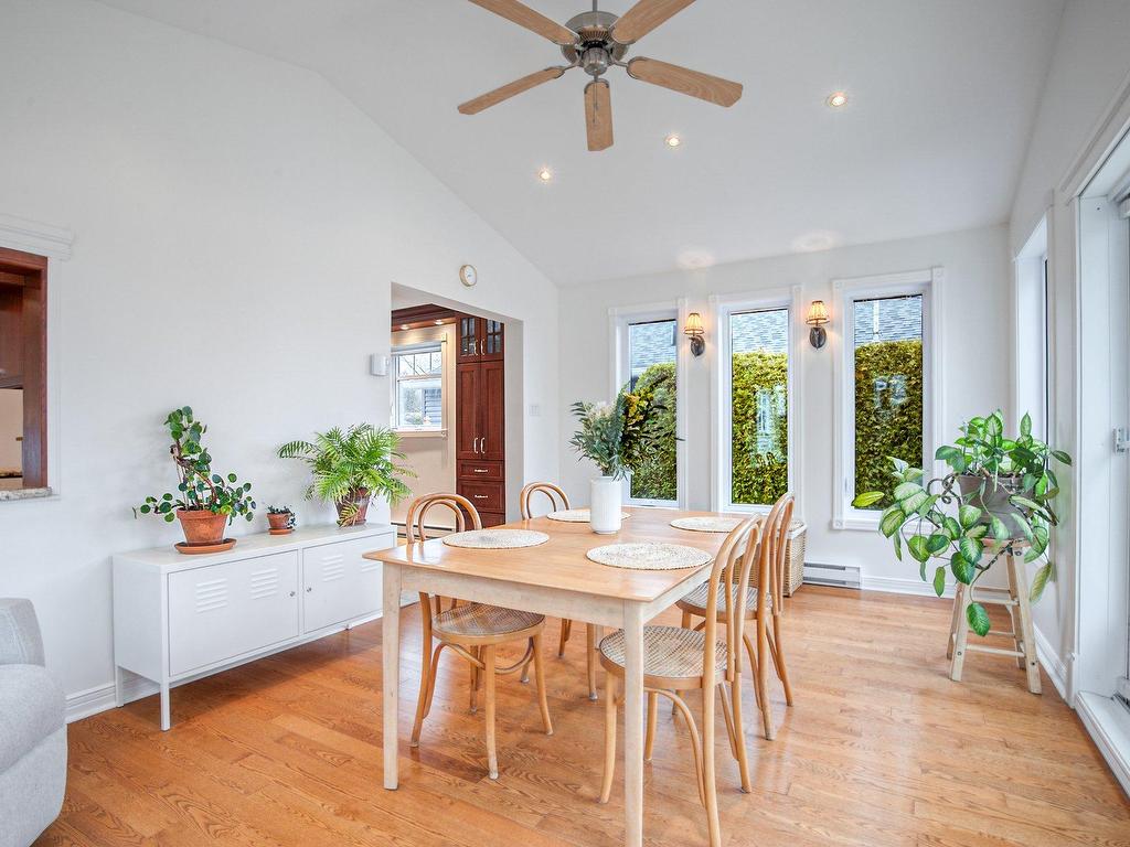 









48


Rue des Quatre-Saisons

,
Saint-Basile-le-Grand,




QC
J3N1B7

