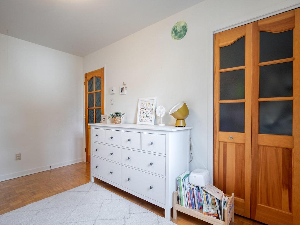 









48


Rue des Quatre-Saisons

,
Saint-Basile-le-Grand,




QC
J3N1B7

