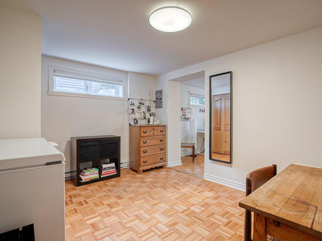 









48


Rue des Quatre-Saisons

,
Saint-Basile-le-Grand,




QC
J3N1B7

