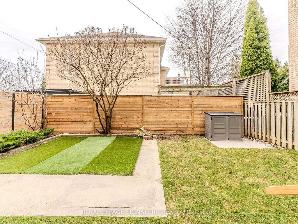 









33


Lockheed

Boulevard,
Toronto,




ON
M9P 2H7

