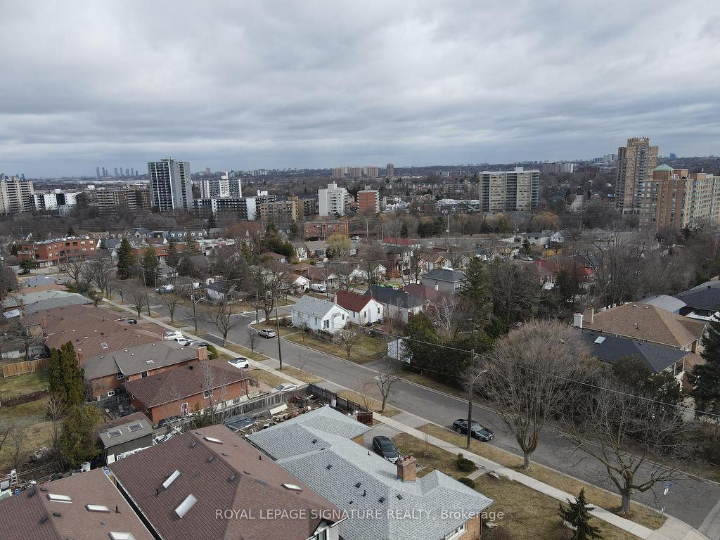 









33


Lockheed

Boulevard,
Toronto,




ON
M9P 2H7

