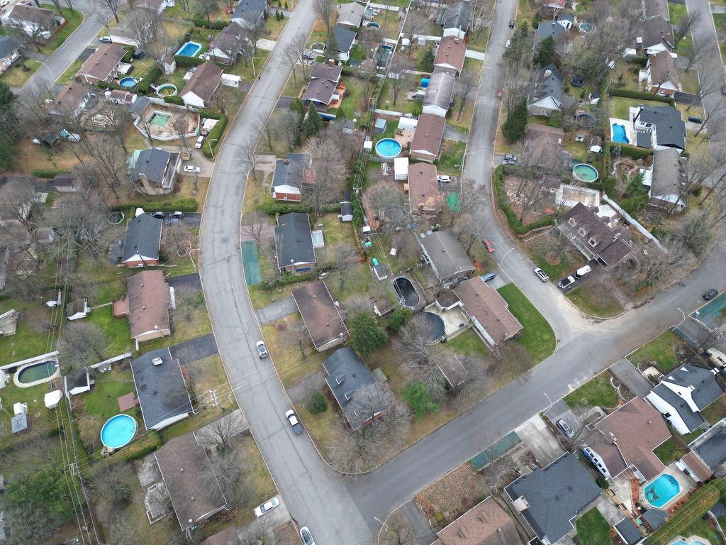 









3895


Rue de Landerneau

,
Trois-Rivières,




QC
G8Y3N8

