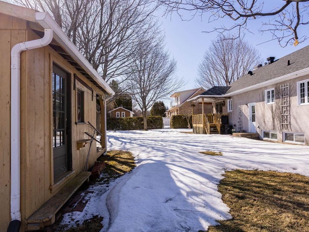 









2212


Av. Desaulniers

,
Shawinigan,




QC
G9N7N8

