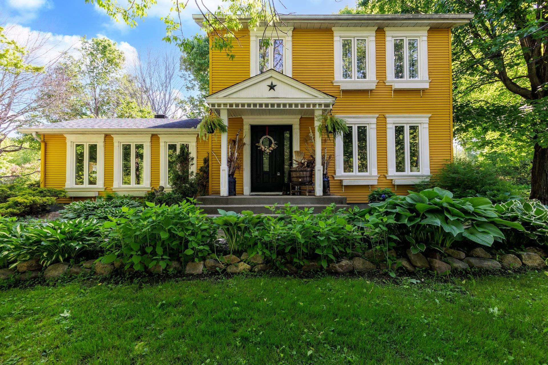 









126


Rue Martin

,
Très-Saint-Rédempteur,




QC
J0P1P1

