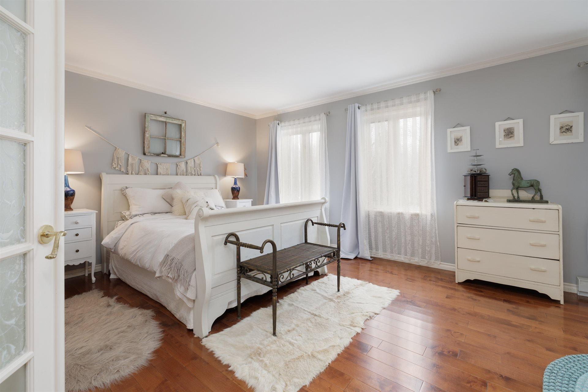 









126


Rue Martin

,
Très-Saint-Rédempteur,




QC
J0P1P1

