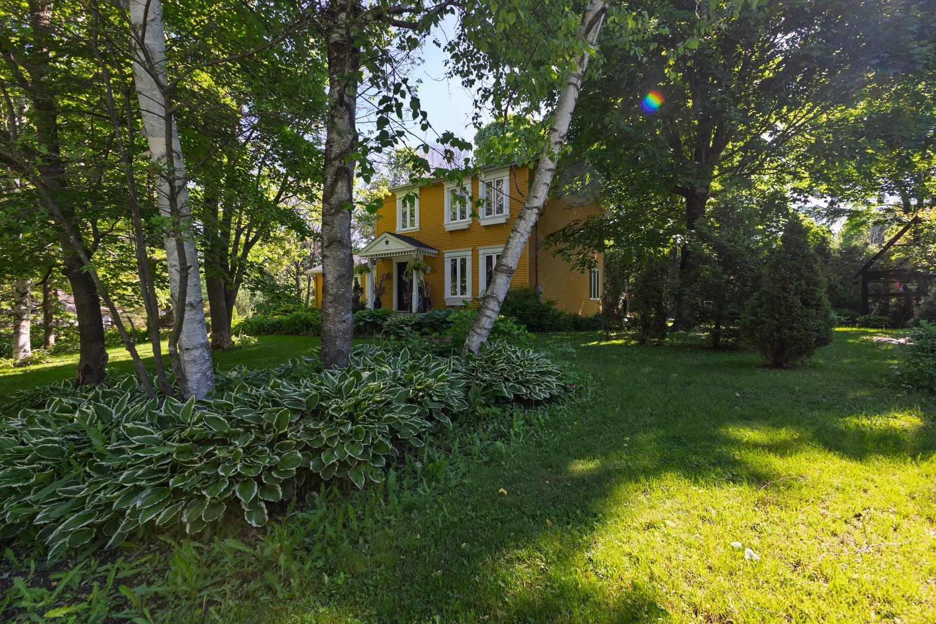 









126


Rue Martin

,
Très-Saint-Rédempteur,




QC
J0P1P1


