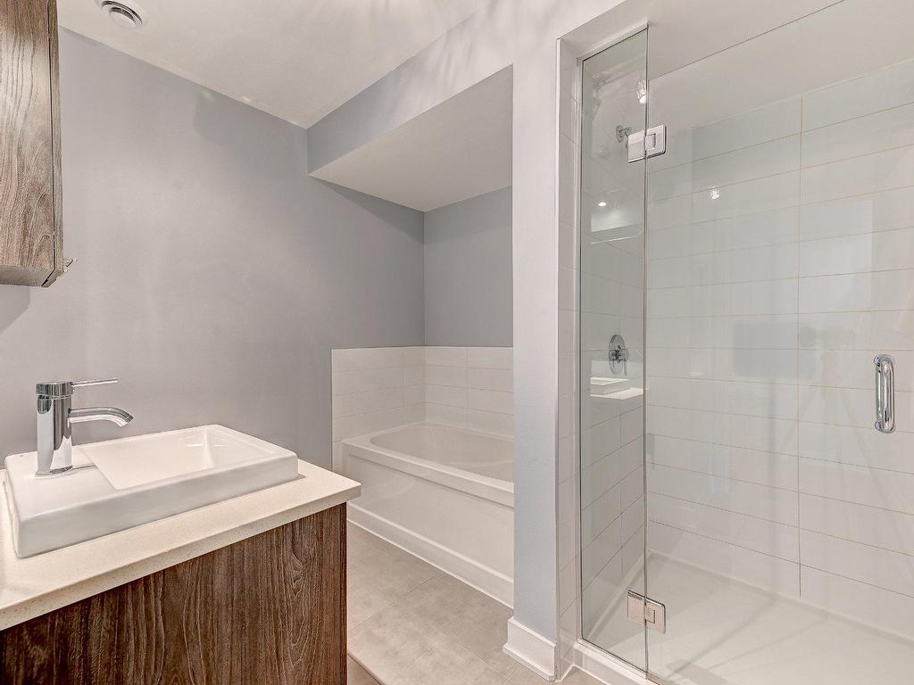 









1265


Rue St-Timothée

, 302,
Montréal (Ville-Marie),




QC
H2L3N5

