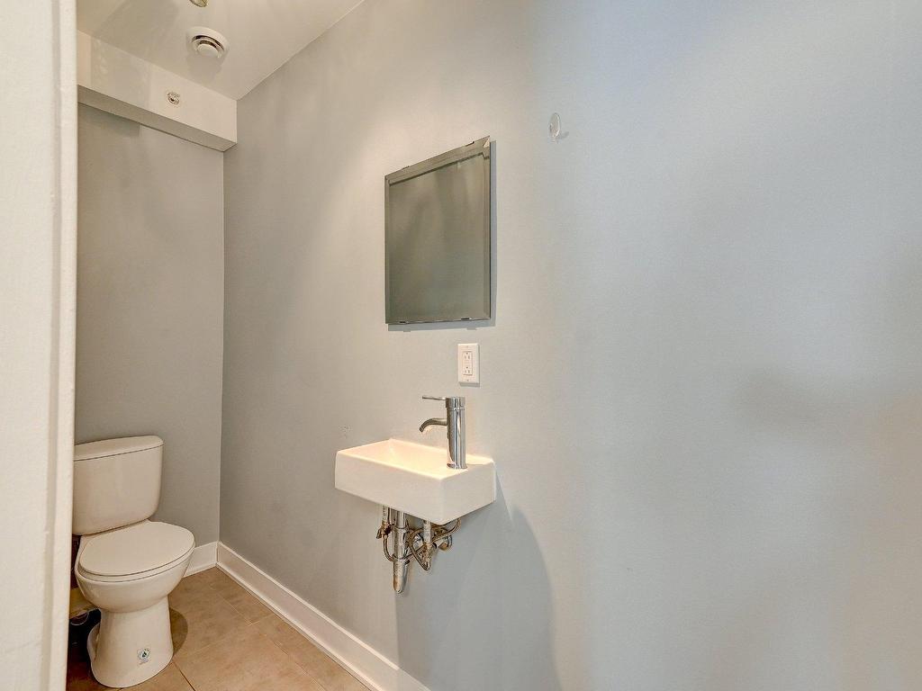 









1265


Rue St-Timothée

, 302,
Montréal (Ville-Marie),




QC
H2L3N5

