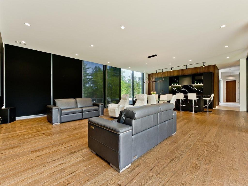









609


Rue Roberge

,
Sherbrooke (Brompton/Rock Forest/Saint-Élie/Deauville),




QC
J1N1Y6

