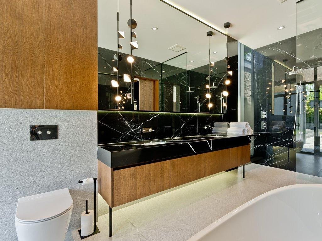 









609


Rue Roberge

,
Sherbrooke (Brompton/Rock Forest/Saint-Élie/Deauville),




QC
J1N1Y6

