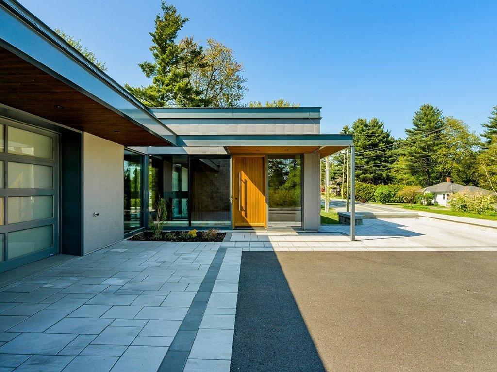 









609


Rue Roberge

,
Sherbrooke (Brompton/Rock Forest/Saint-Élie/Deauville),




QC
J1N1Y6

