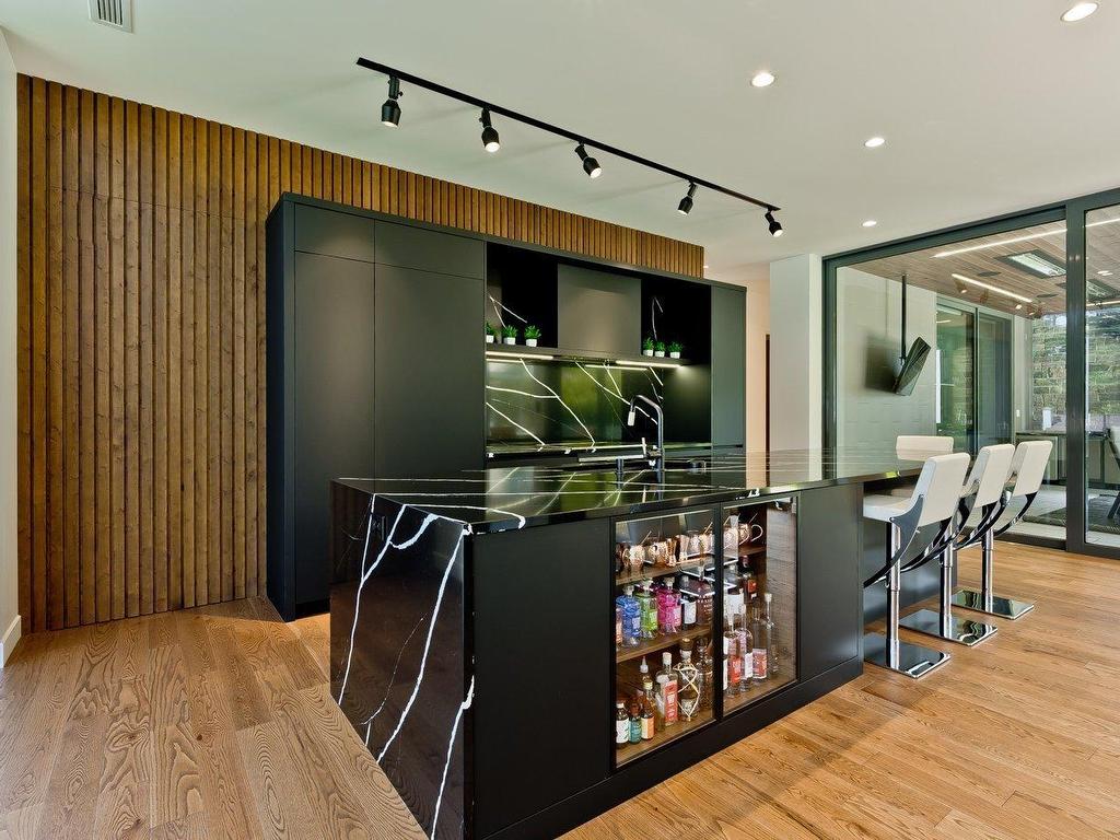 









609


Rue Roberge

,
Sherbrooke (Brompton/Rock Forest/Saint-Élie/Deauville),




QC
J1N1Y6

