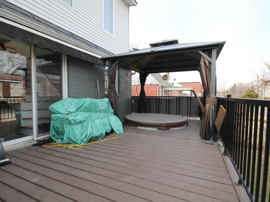 









6613


30e Avenue

,
Montréal (Rosemont/La Petite-Patrie),




QC
H1T3G5

