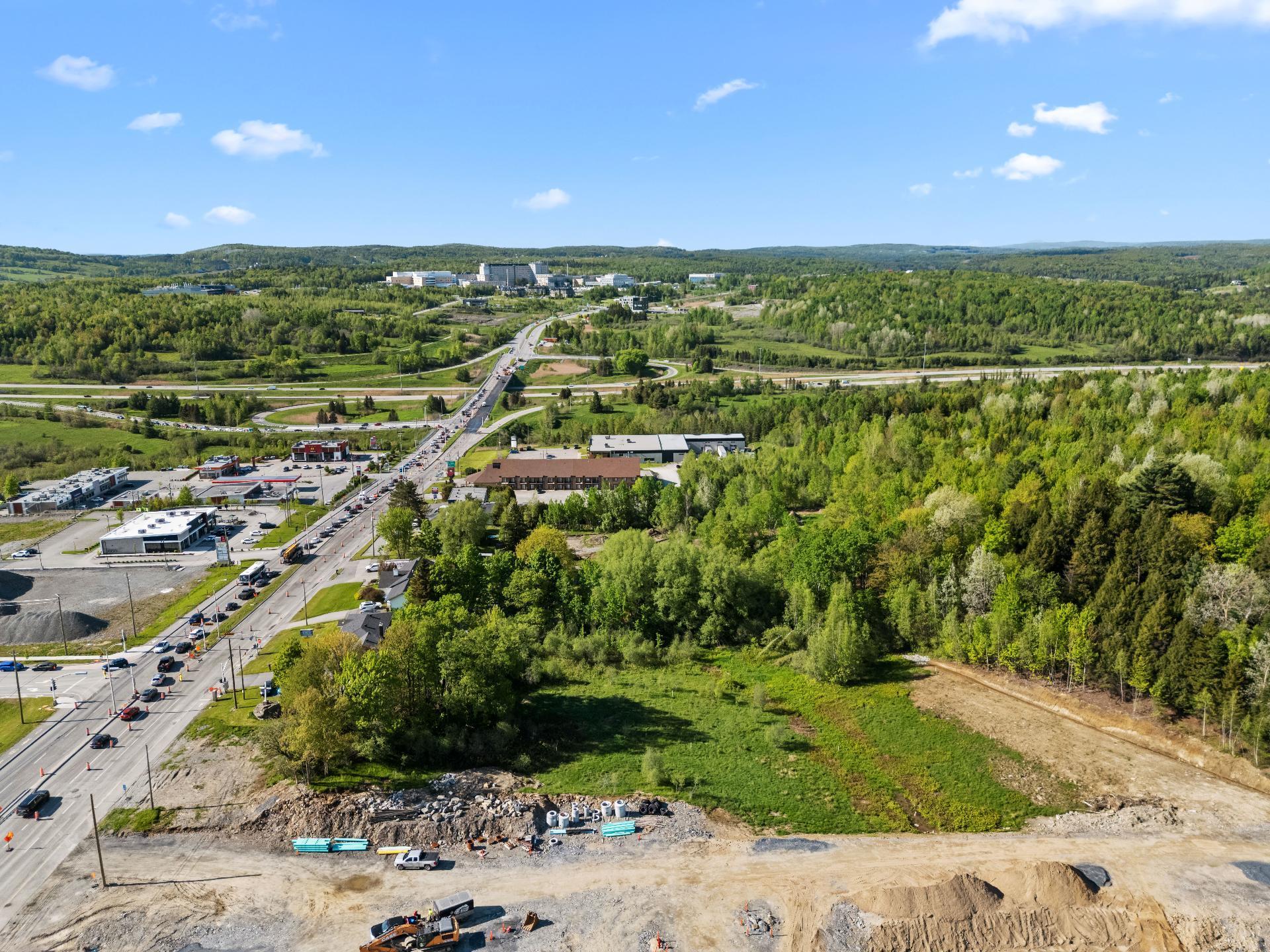 












12e Avenue N.

,
Sherbrooke (Fleurimont),







QC
J1E4J6

