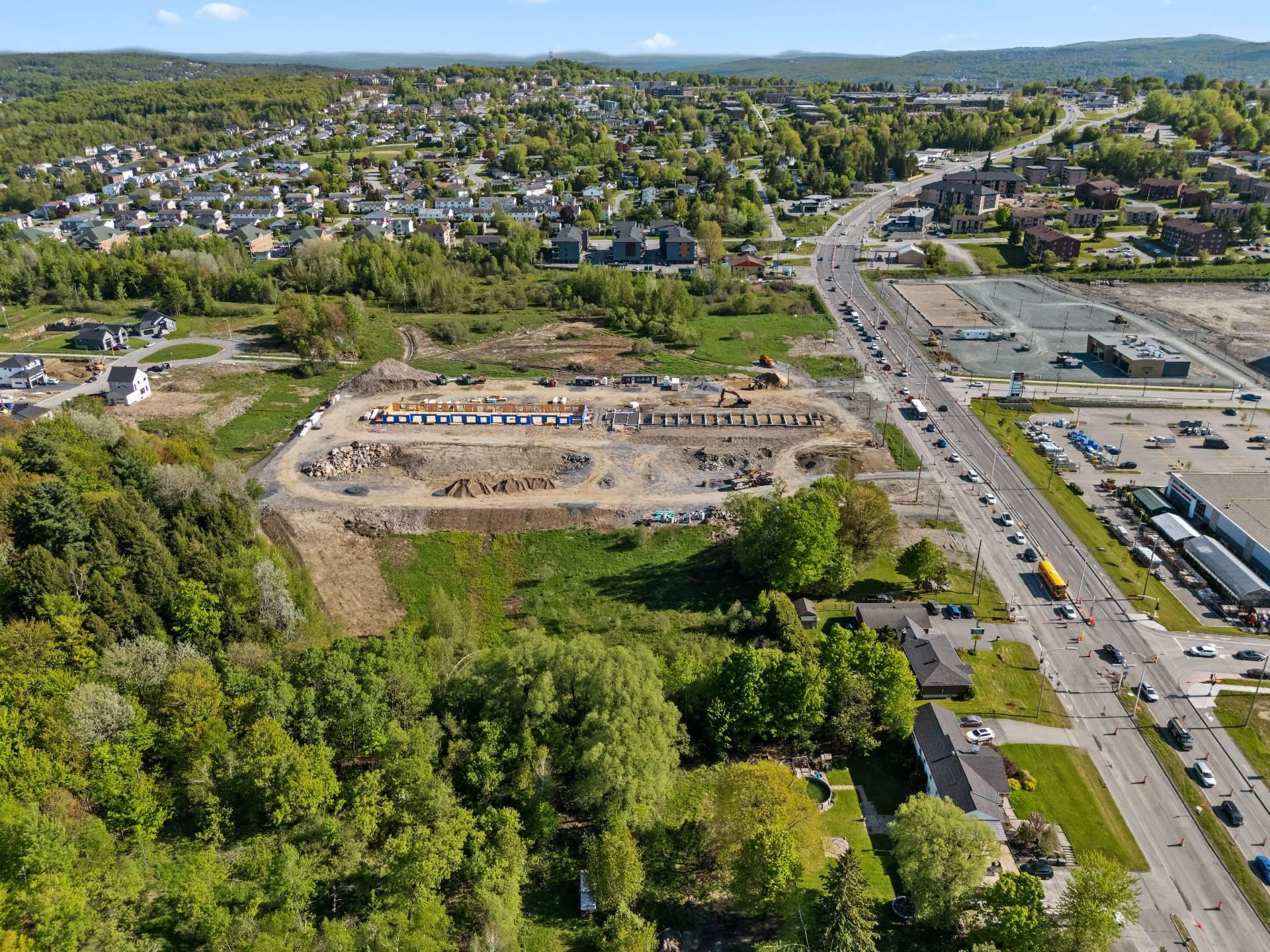 












12e Avenue N.

,
Sherbrooke (Fleurimont),







QC
J1E4J6


