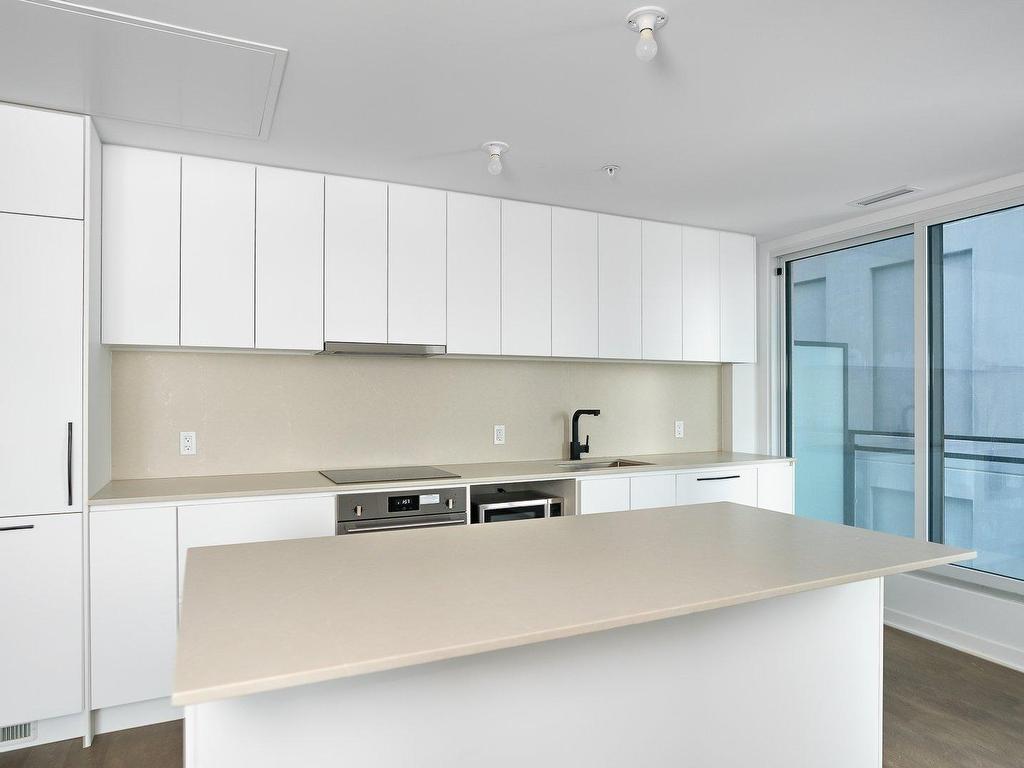 









1160


Rue MacKay

, 2308,
Montréal (Ville-Marie),




QC
H3G2H4

