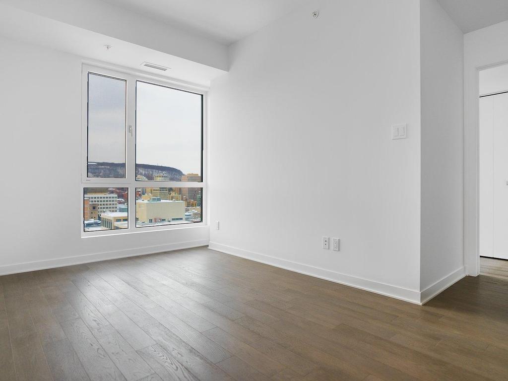 









1160


Rue MacKay

, 2308,
Montréal (Ville-Marie),




QC
H3G2H4

