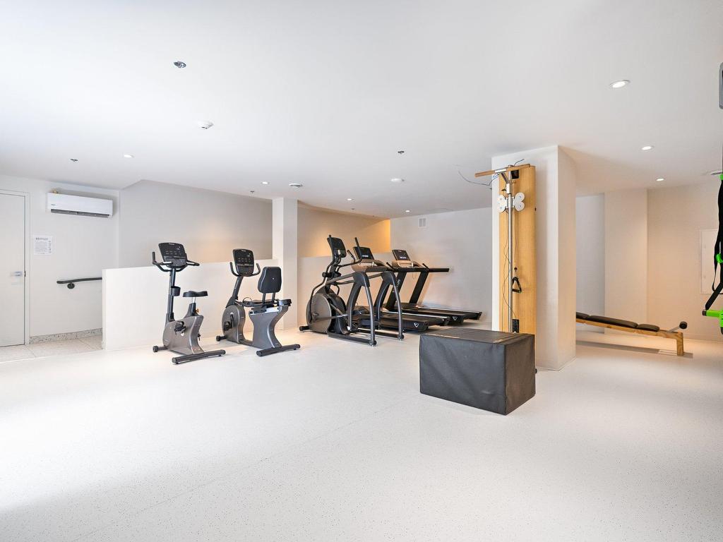 









1160


Rue MacKay

, 2306,
Montréal (Ville-Marie),




QC
H3G2H4


