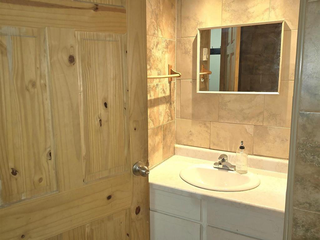 












1821 MacLellans Mountain Glencoe Road

,
Mclellans Brook,




NS
B2H 5C7

