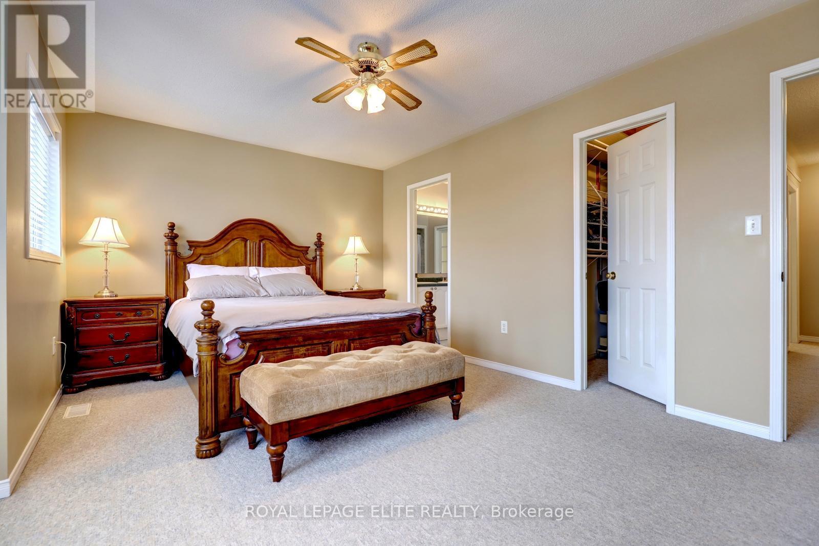 












2342 WOODRIDGE WAY

,
Oakville,




Ontario
L6H6S3

