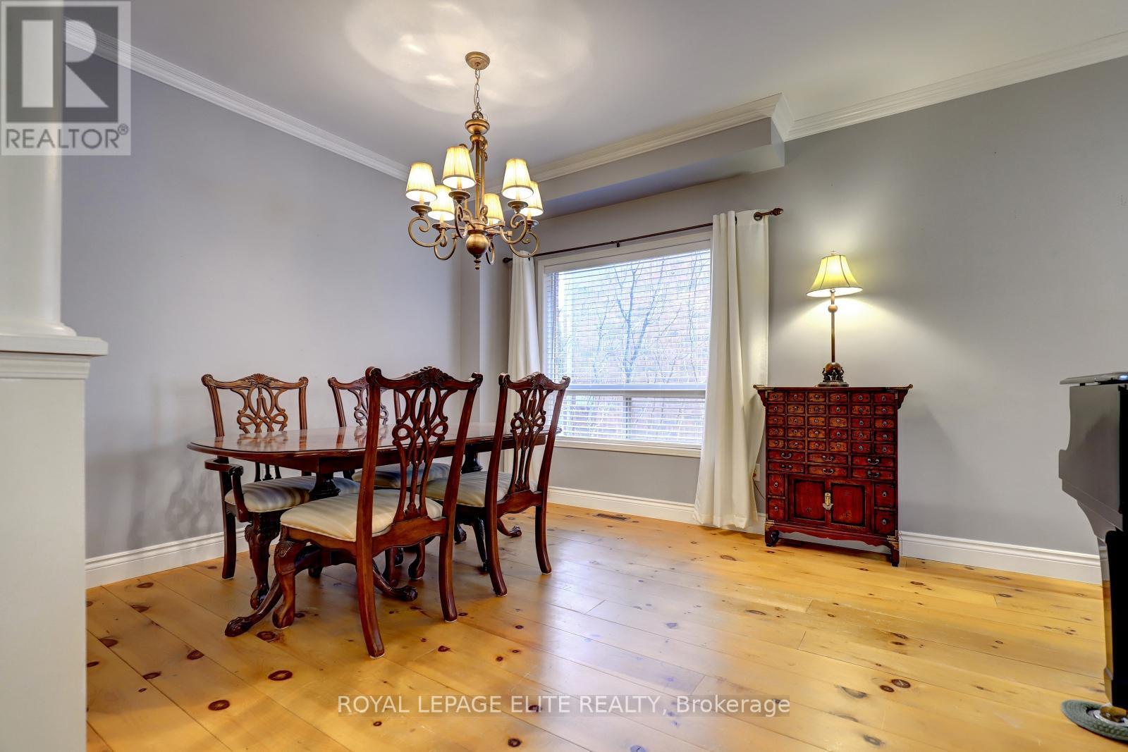 












2342 WOODRIDGE WAY

,
Oakville,




Ontario
L6H6S3

