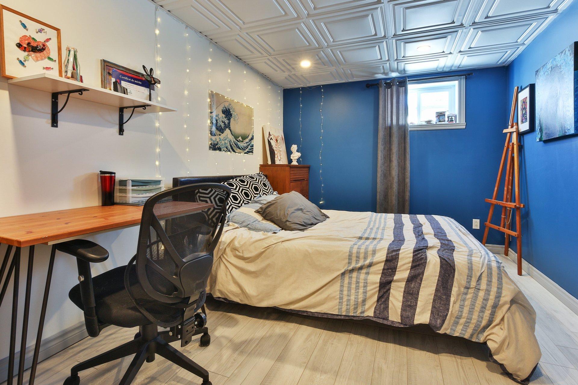 









4451


Rue René-Dumas

,
Carignan,




QC
J3L4A7

