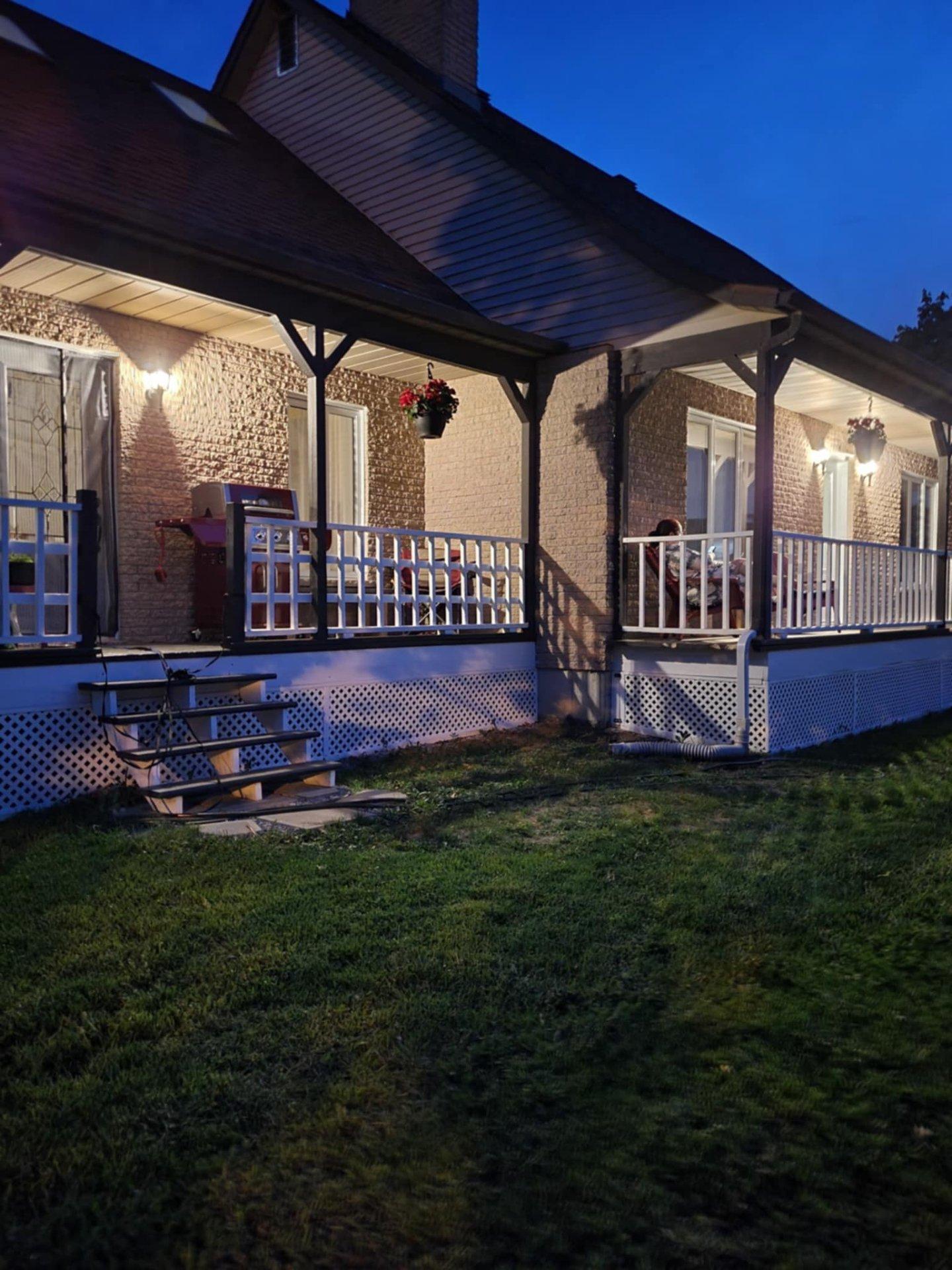 









4451


Rue René-Dumas

,
Carignan,




QC
J3L4A7


