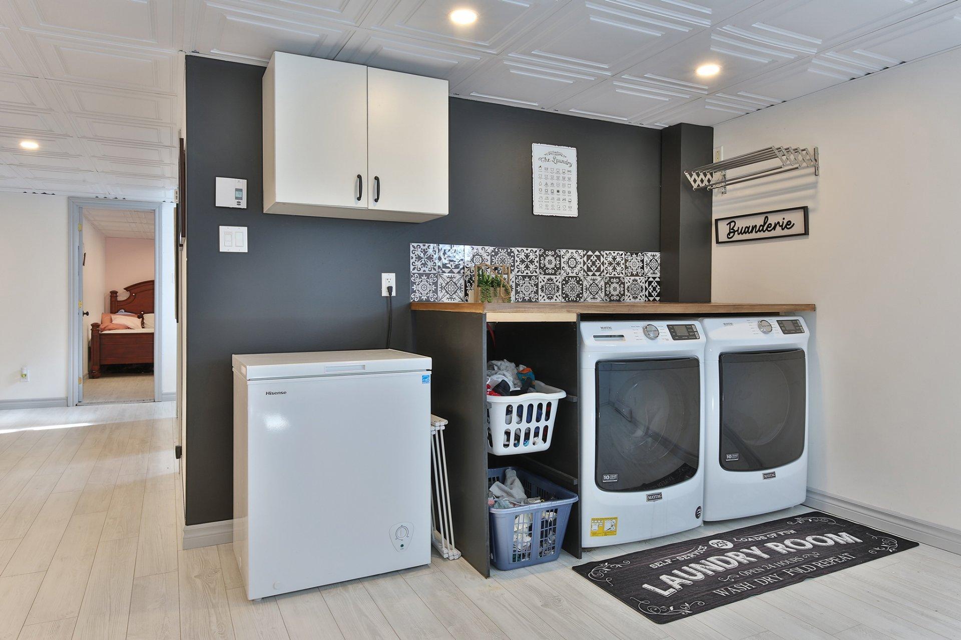 









4451


Rue René-Dumas

,
Carignan,




QC
J3L4A7

