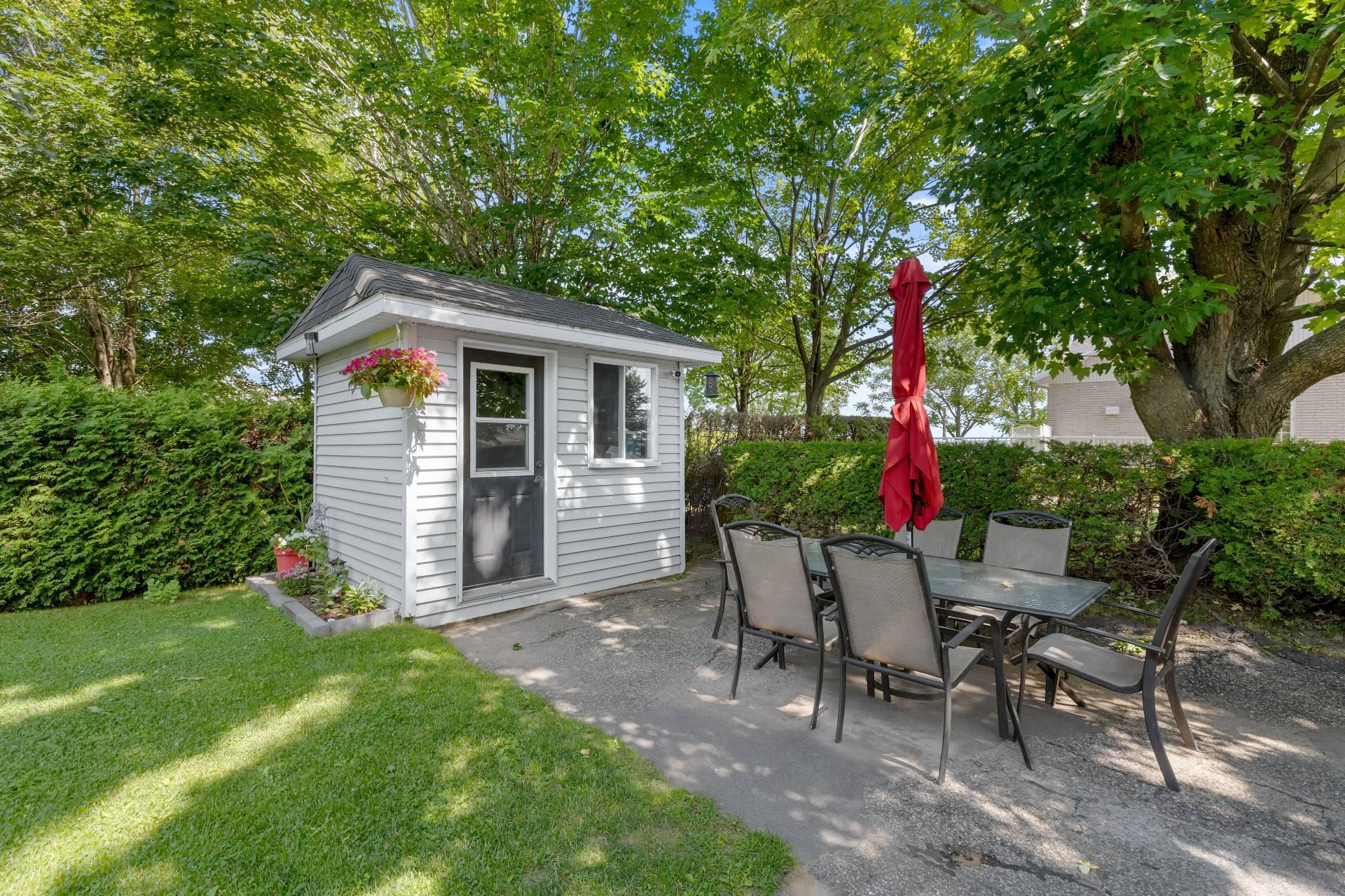 









1012


Rue Principale

,
Saint-Agapit,




QC
G0S1Z0

