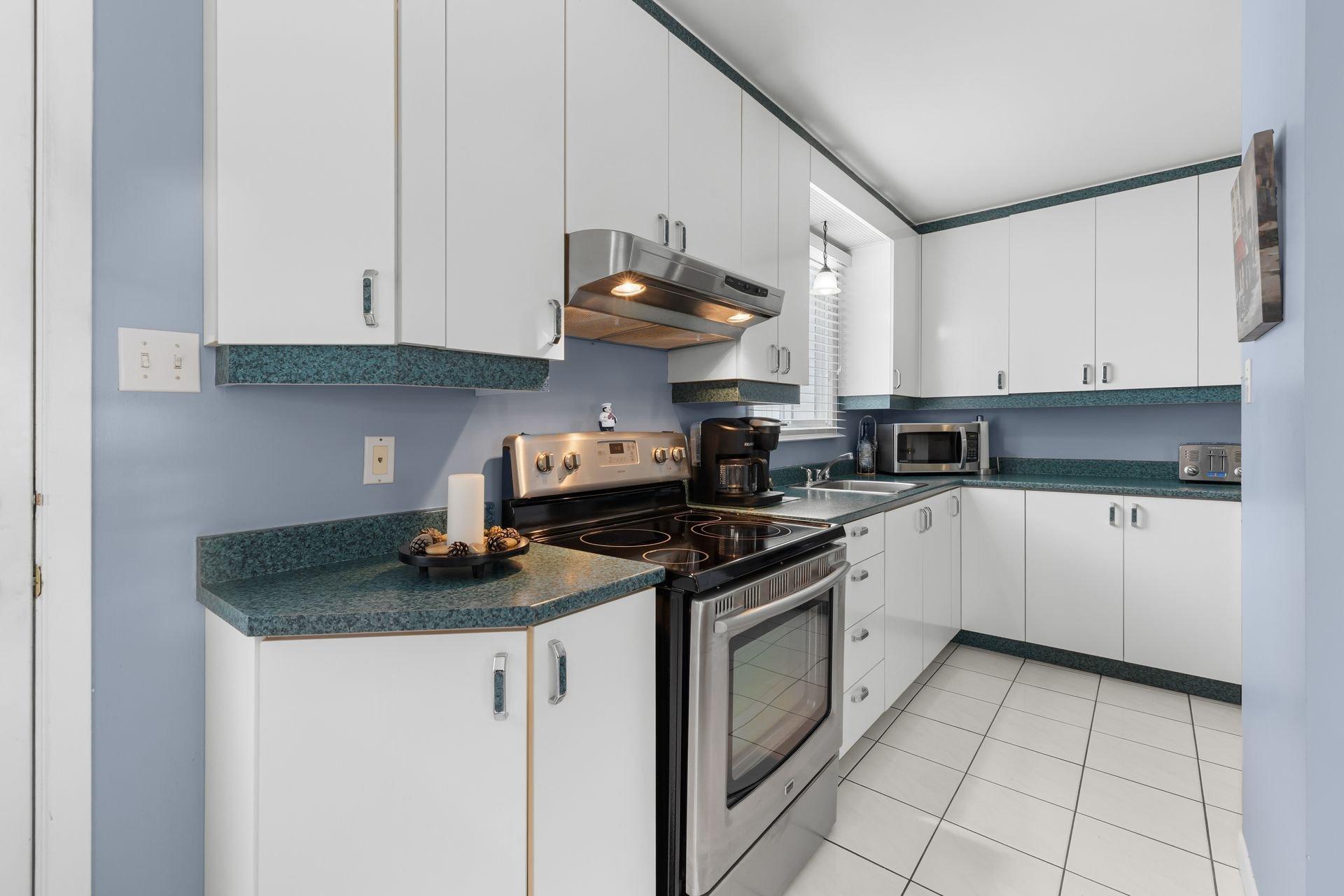









1012


Rue Principale

,
Saint-Agapit,




QC
G0S1Z0

