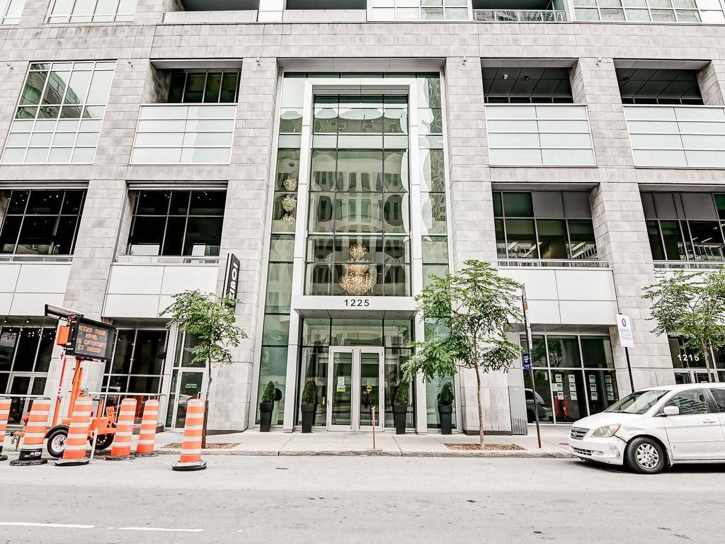 









1225


Boul. Robert-Bourassa

, 704,
Montréal (Ville-Marie),




QC
H3B9A9

