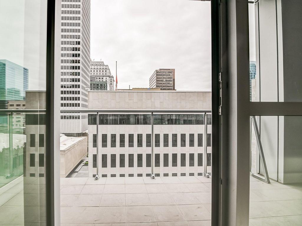 









1225


Boul. Robert-Bourassa

, 704,
Montréal (Ville-Marie),




QC
H3B9A9

