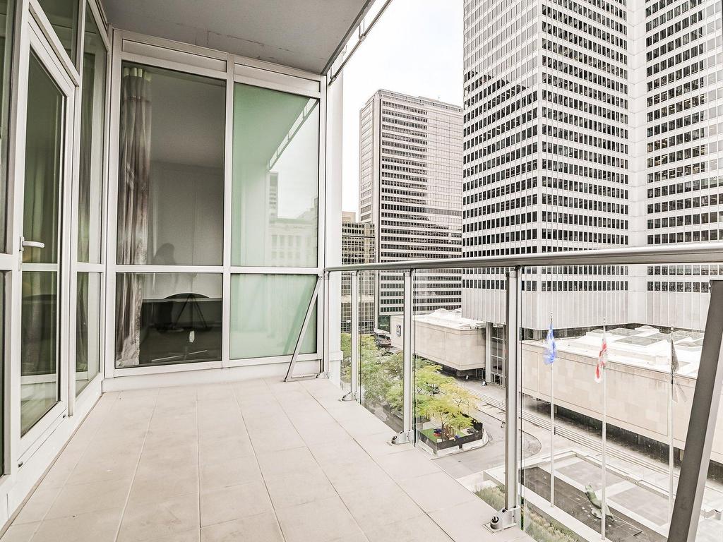 









1225


Boul. Robert-Bourassa

, 704,
Montréal (Ville-Marie),




QC
H3B9A9

