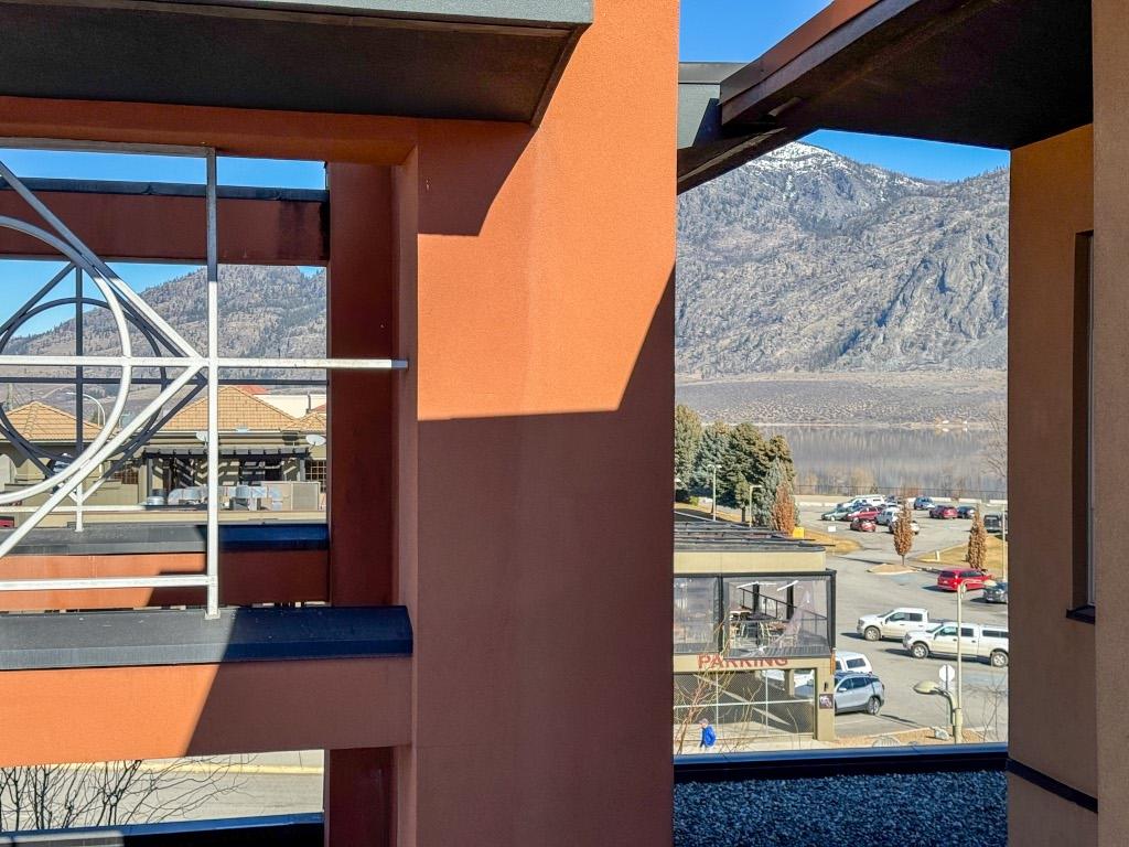









15


Park

Place, 408,
Osoyoos,




BC
V0H 1V0

