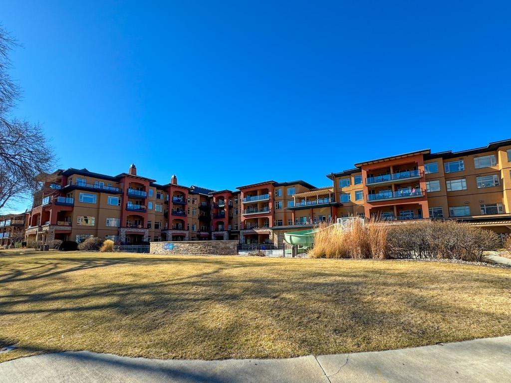 









15


Park

Place, 408,
Osoyoos,




BC
V0H 1V0

