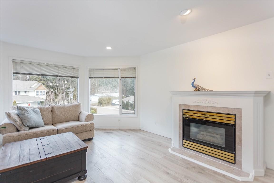 









2250


Linea

Crescent,
Lumby,




BC
V0E 2G0

